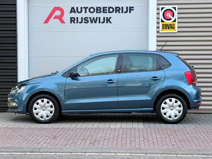 Volkswagen Polo 2017 photo 2