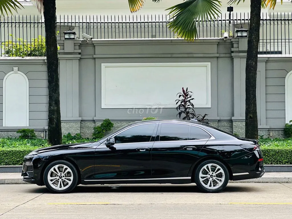 Vinfast Lux A2.0