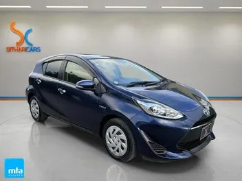Toyota Aqua 2017 photo 2