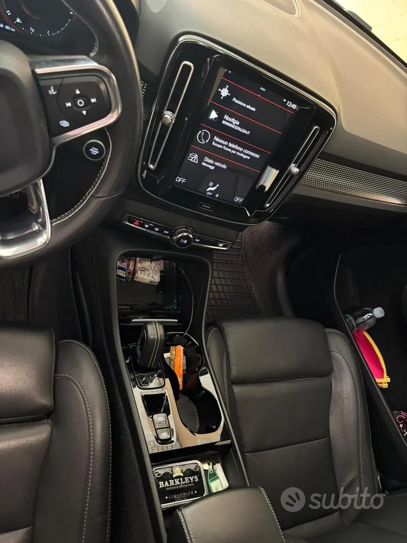 Volvo Xc40 2021 photo 4