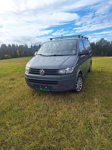 Volkswagen Transporter 2011 photo 2
