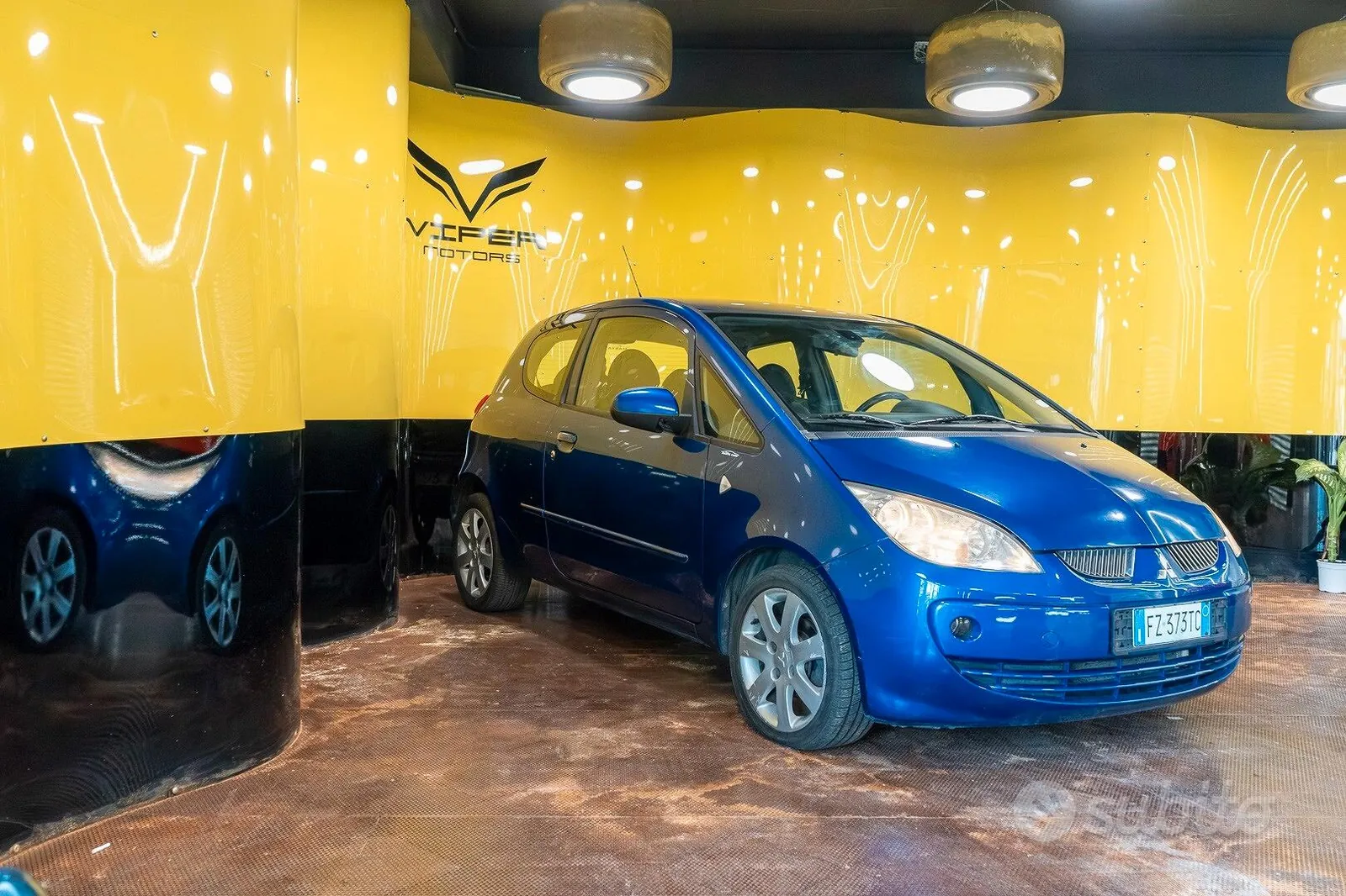 Mitsubishi Colt 2007 photo 2