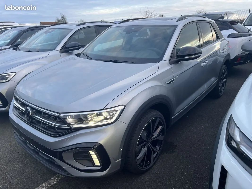Volkswagen T-Roc 2025 photo 2