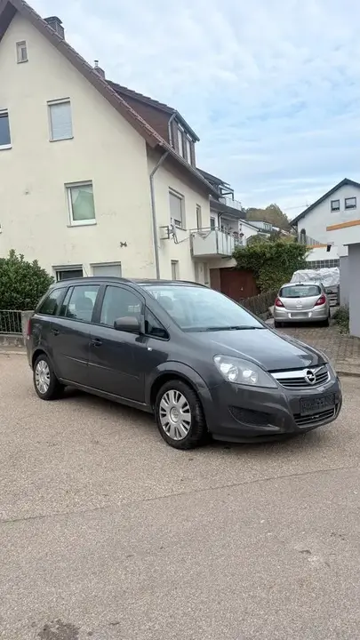 Opel Zafira