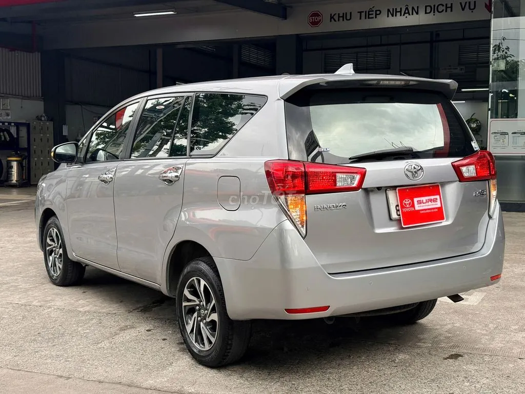 Toyota Innova 2023 photo 5
