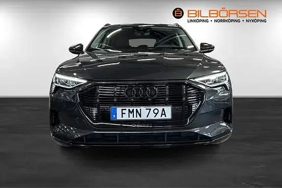 Audi E-Tron 2021 photo 2