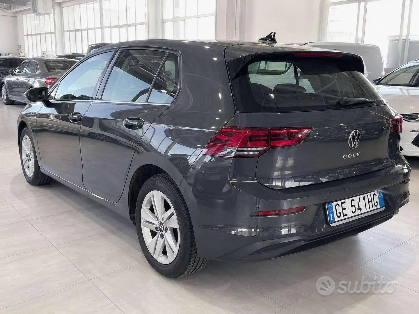 Volkswagen Golf 8 2021 photo 4