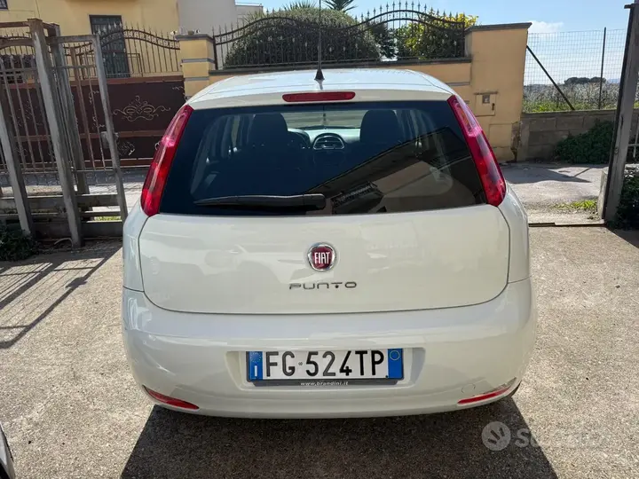 Fiat Punto 2016 photo 5