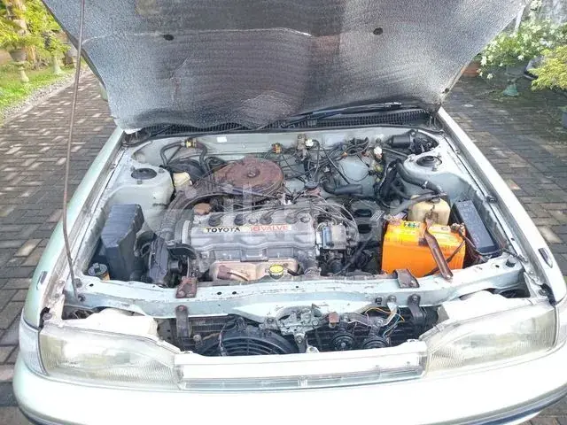 Toyota Corona 1993 photo 2