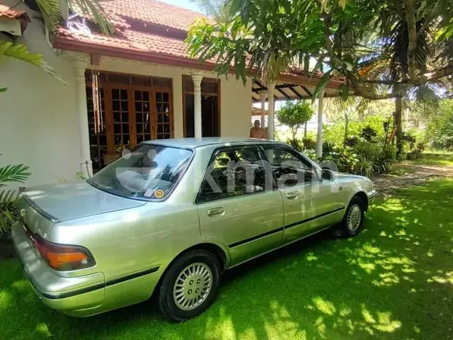 Toyota Corona 1993 photo 3