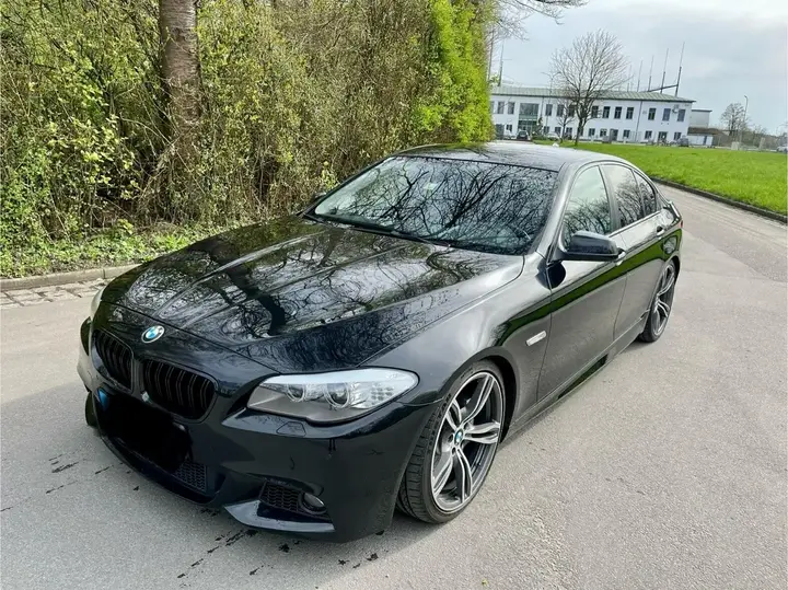 BMW 5 Series 2010 photo 3
