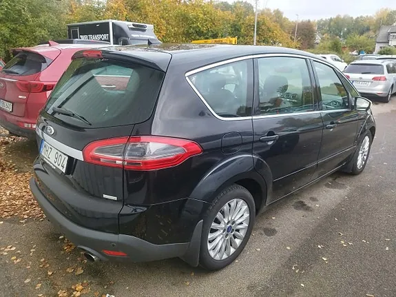 Ford S-Max 2013 photo 2