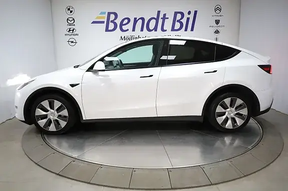 Tesla Model Y 2021 photo 5