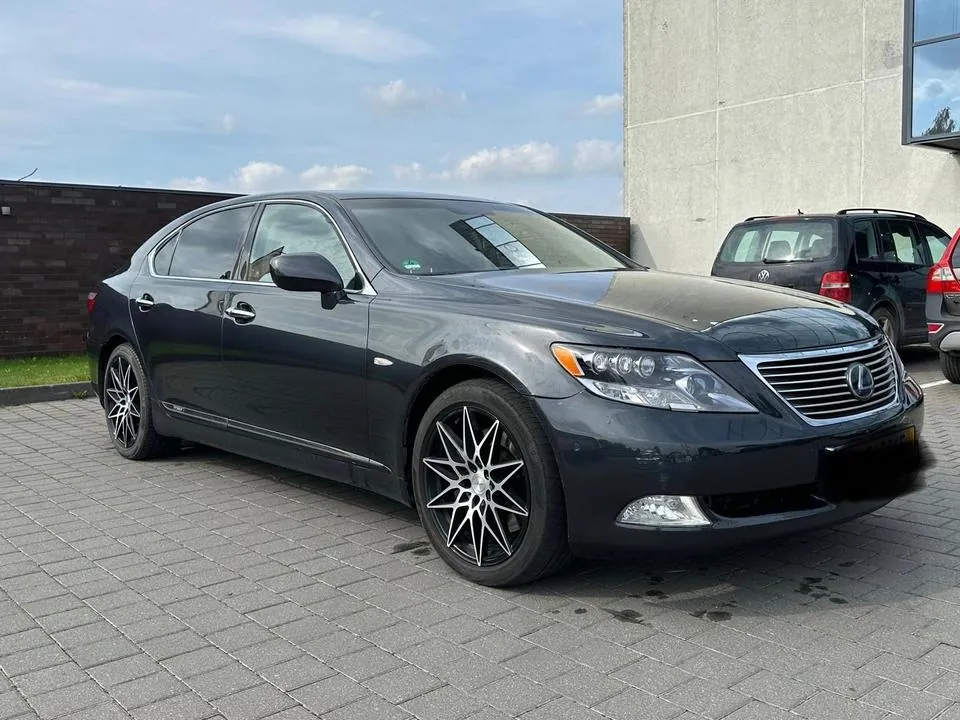 Lexus Ls 600H L