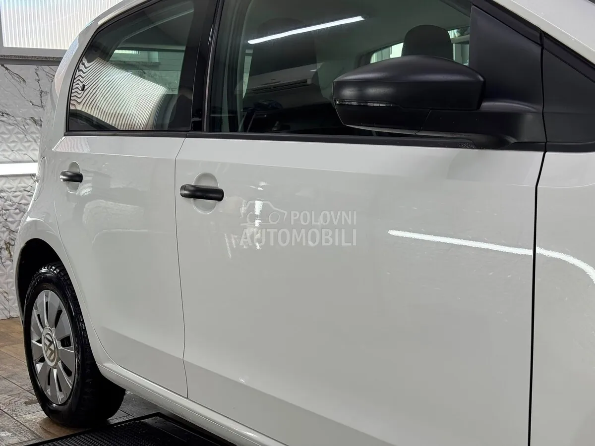Volkswagen Up 2019 photo 3
