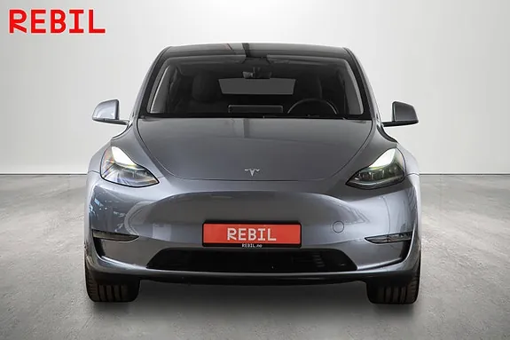 Tesla Model Y 2024 photo 3