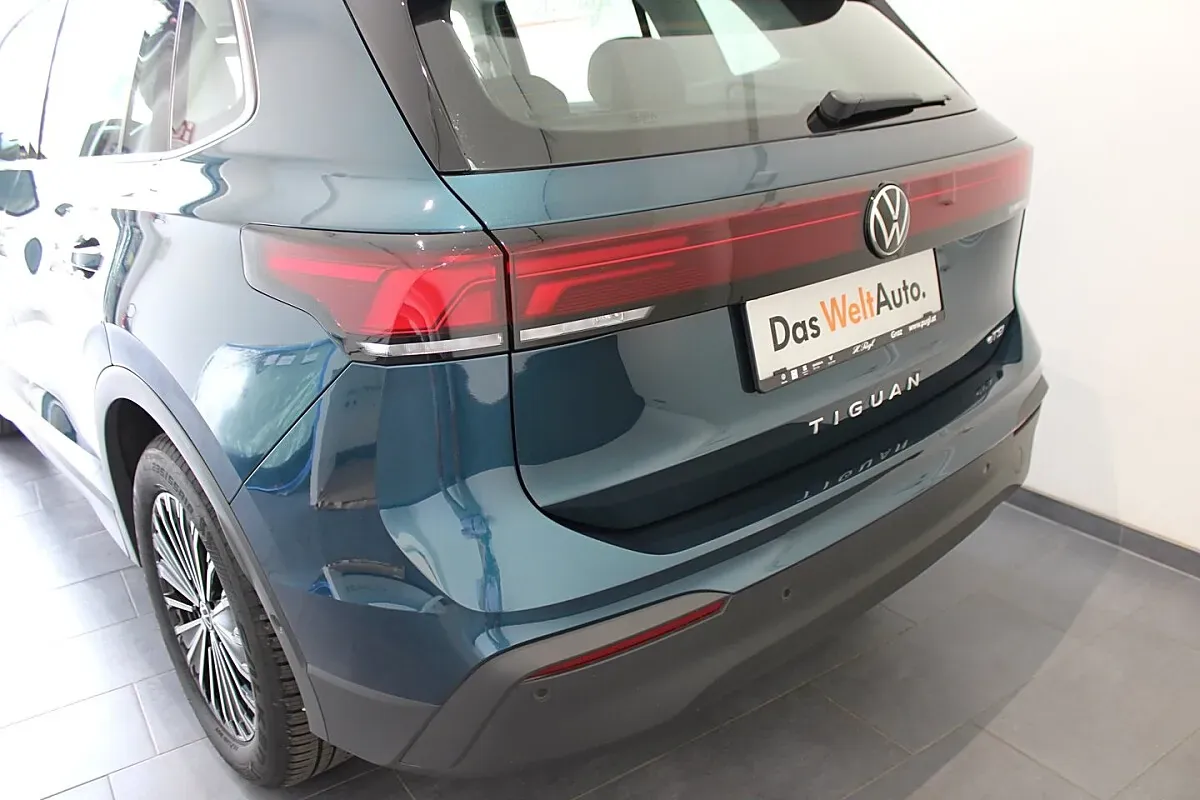 Volkswagen Tiguan 2025 photo 3