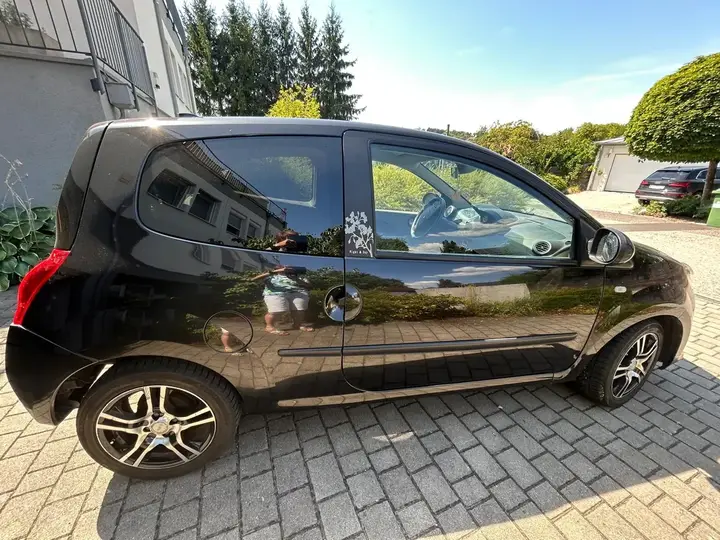 Renault Twingo 2009 photo 2