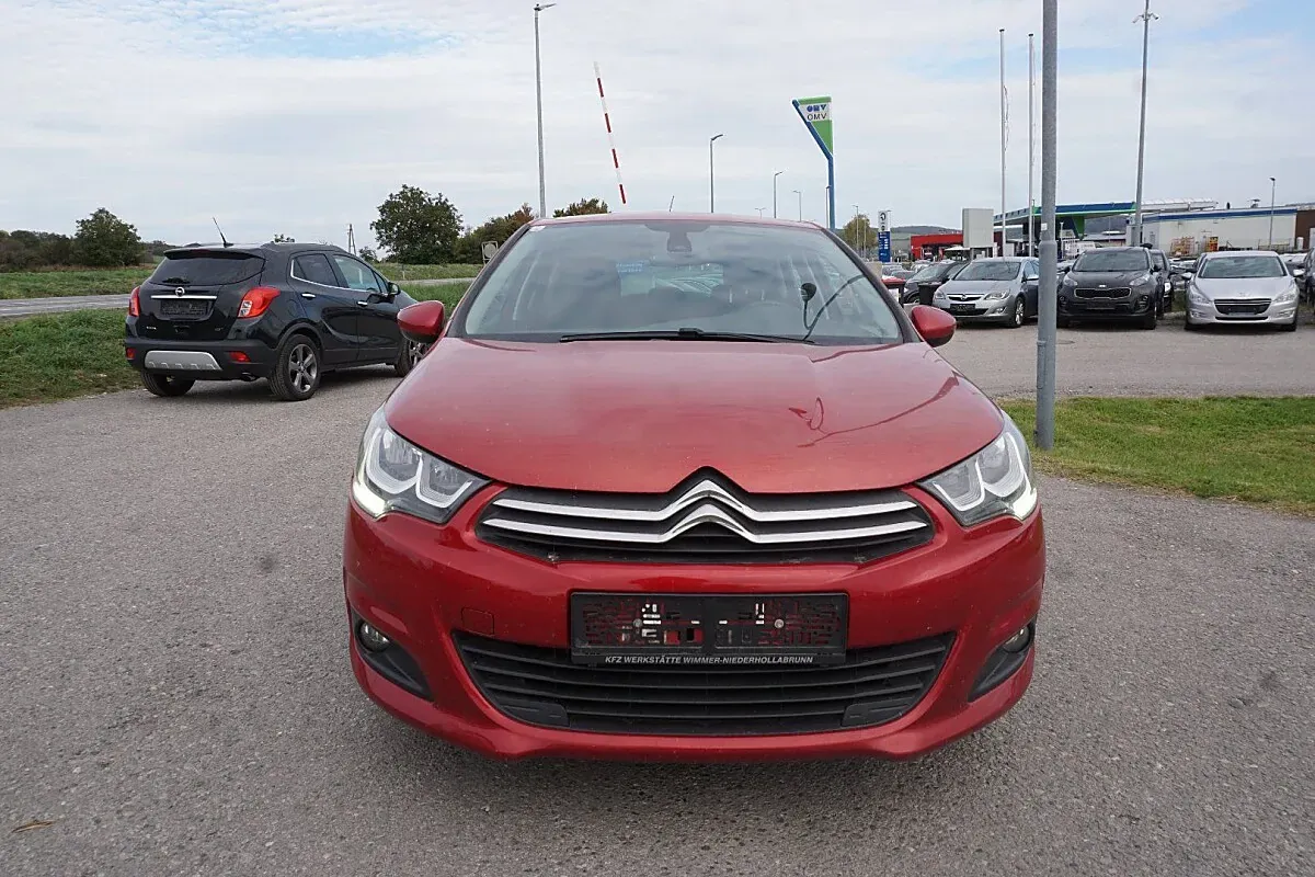 Citroen C4 2017 photo 2