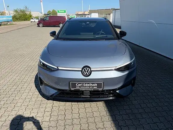 Volkswagen Id.7 2024 photo 2
