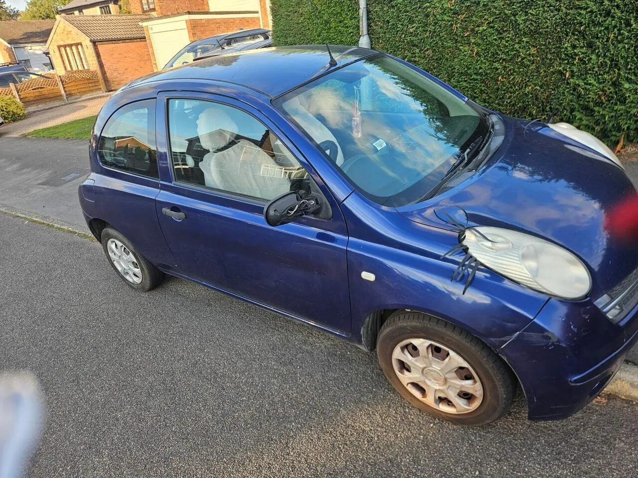 Nissan Micra 2005 photo 2