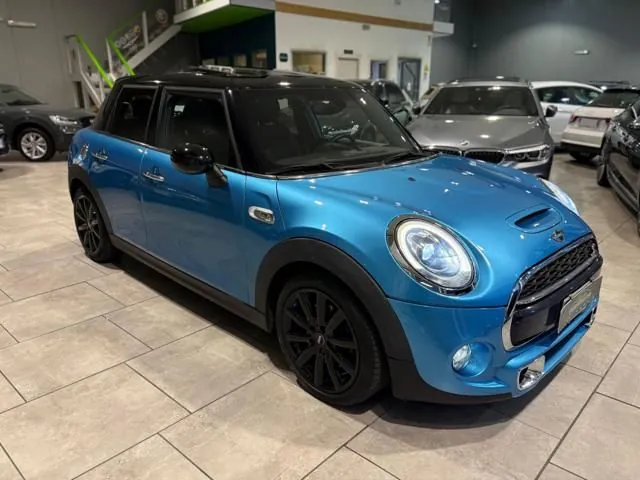 Mini Cooper S 2015 photo 4