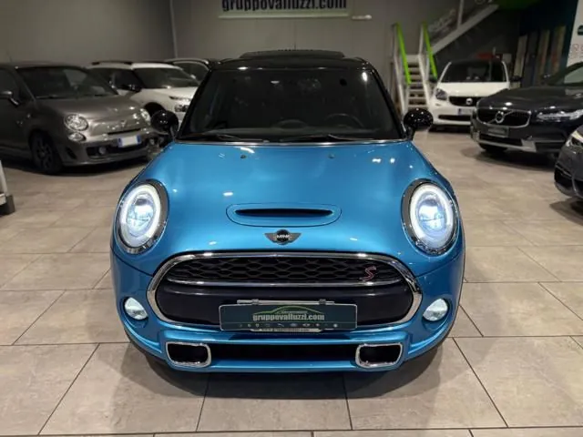 Mini Cooper S 2015 photo 2