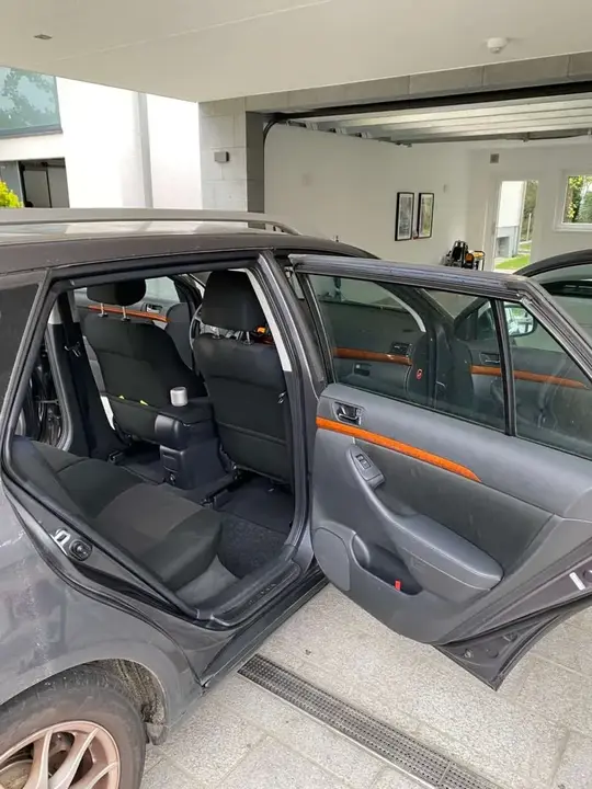 Toyota Avensis 2006 photo 3