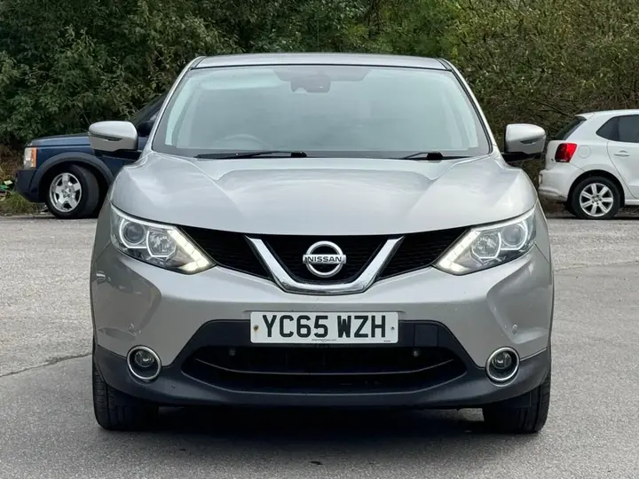 Nissan Qashqai 2015 photo 2