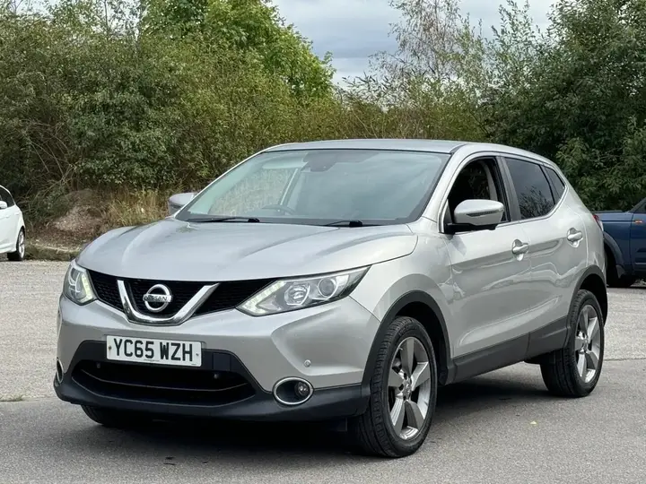Nissan Qashqai 2015 photo 3