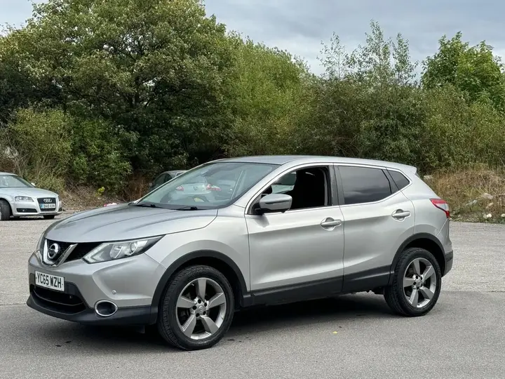 Nissan Qashqai 2015 photo 4
