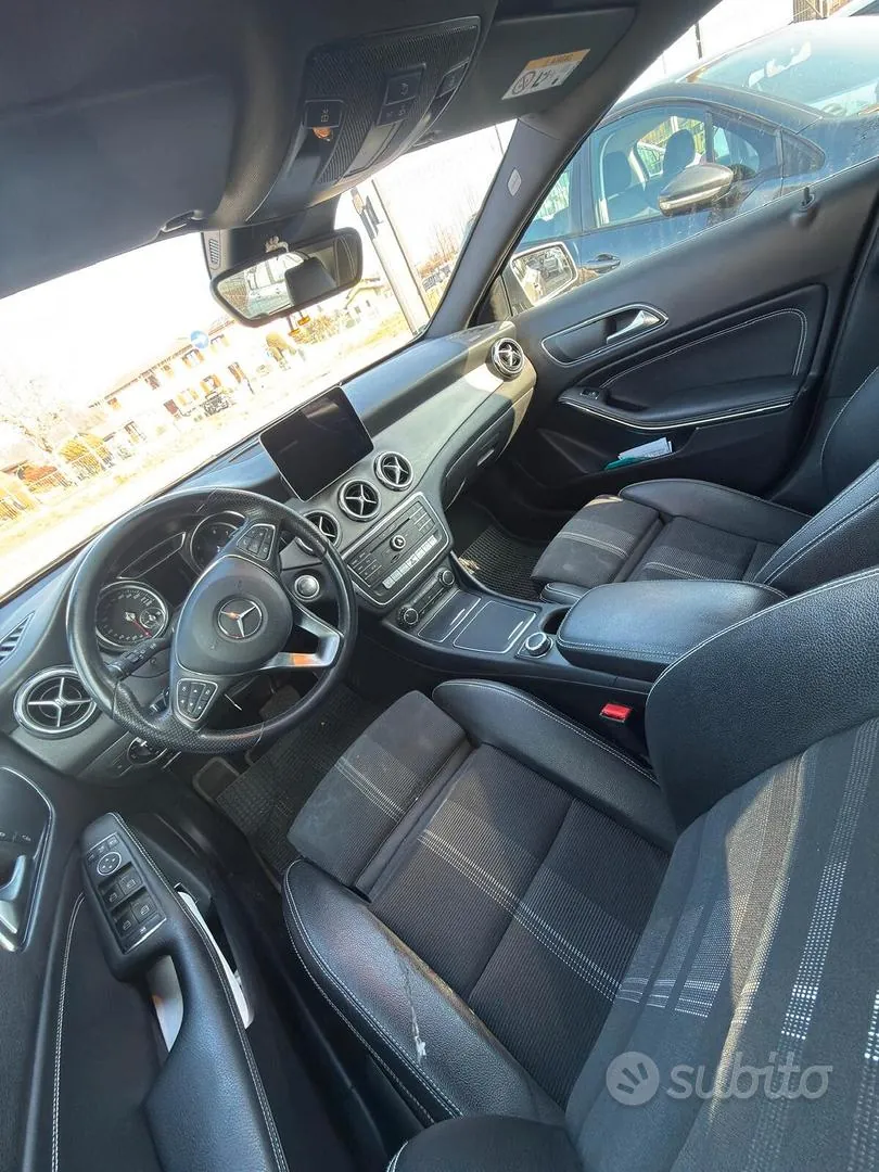 Mercedes-Benz Gla 2018 photo 5