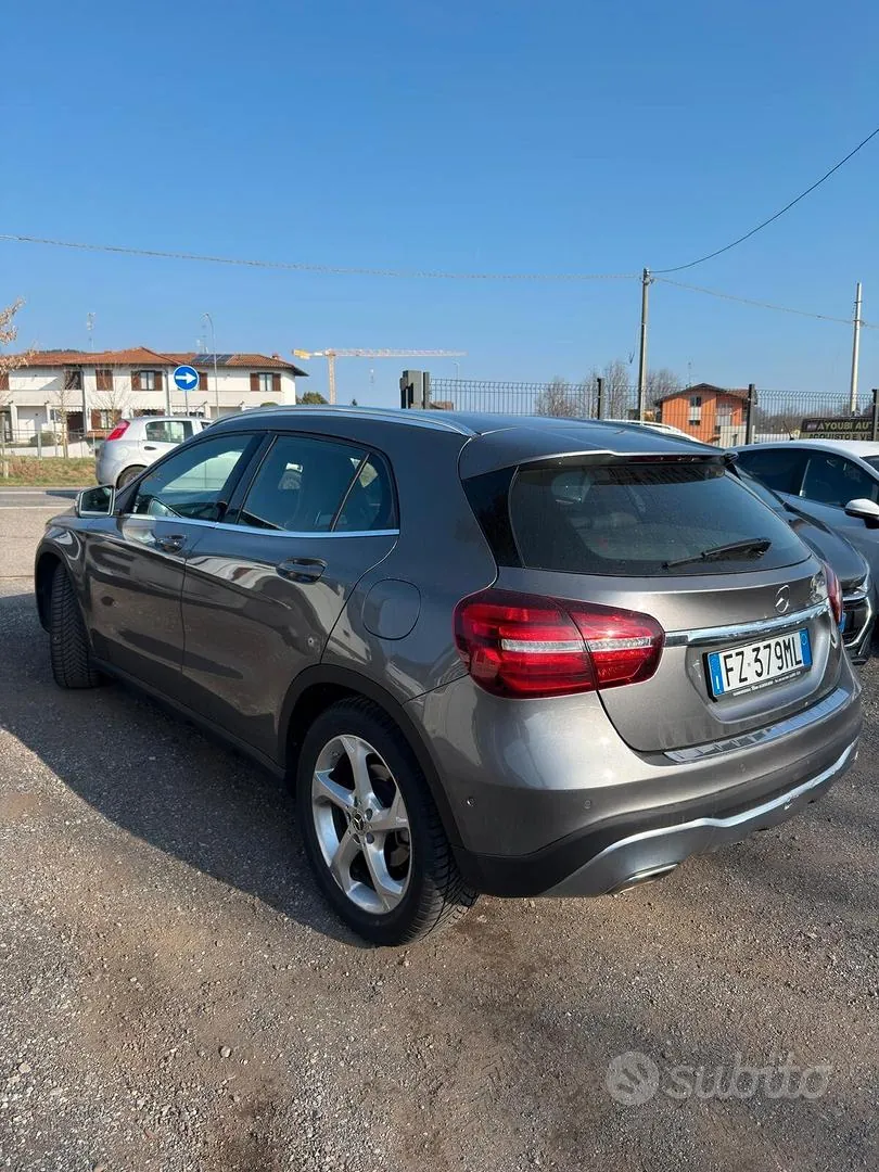 Mercedes-Benz Gla 2018 photo 4