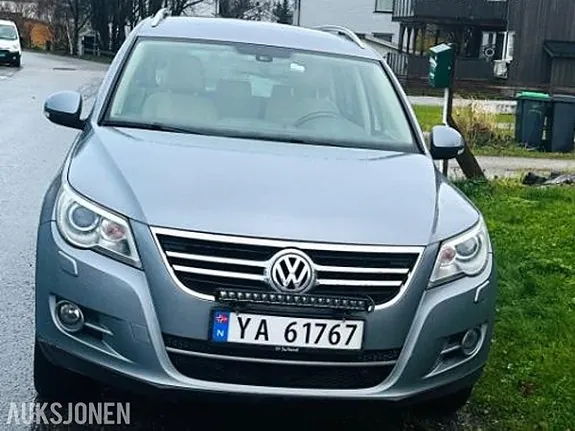 Volkswagen Tiguan 2010 photo 2