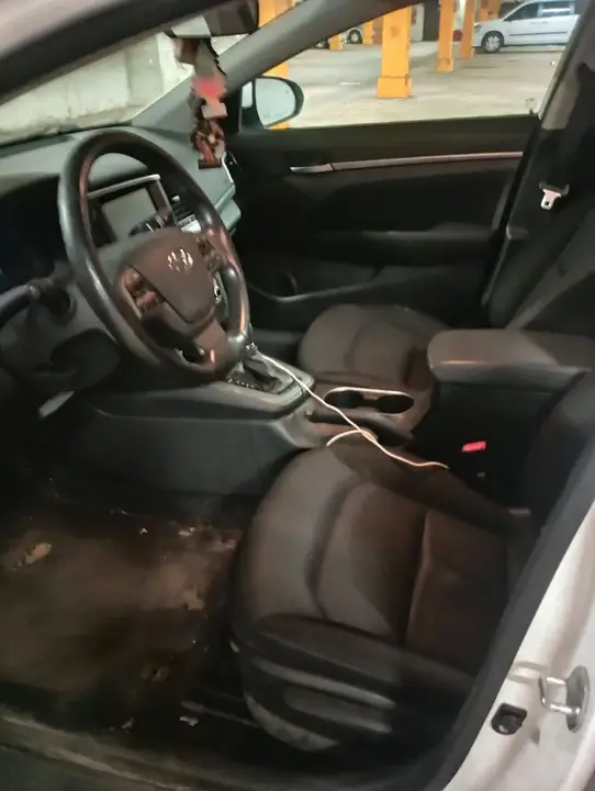 Hyundai Elantra 2017 photo 3