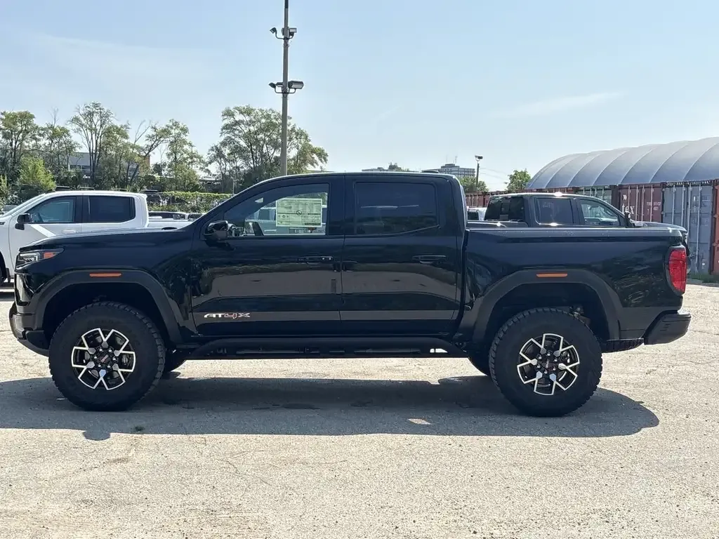 GMC Canyon 2026 photo 5