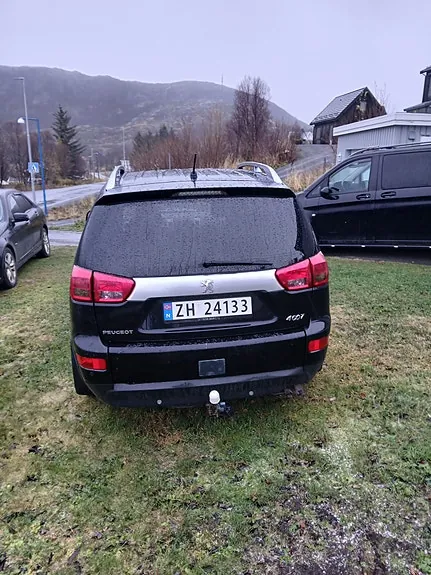 Peugeot 4007 2008 photo 4