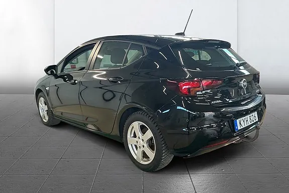 Opel Astra 2018 photo 4