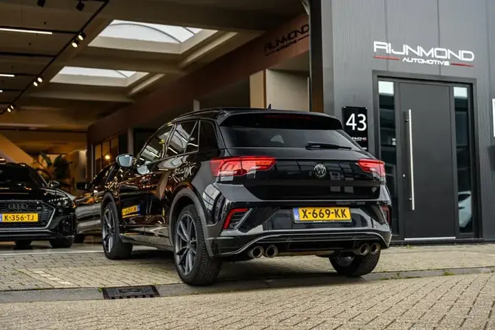 Volkswagen T-Roc 2020 photo 3