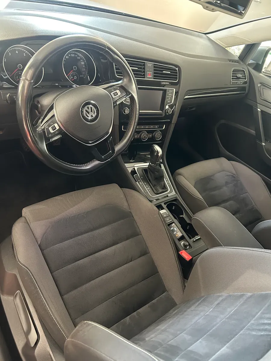 Volkswagen Golf 2013 photo 3
