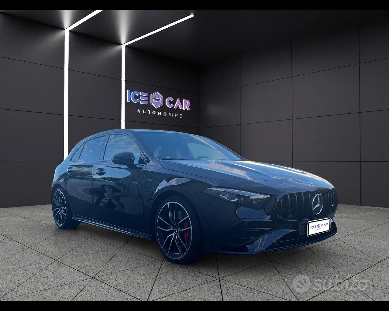 Mercedes-Benz A35 Amg 2023 photo 3