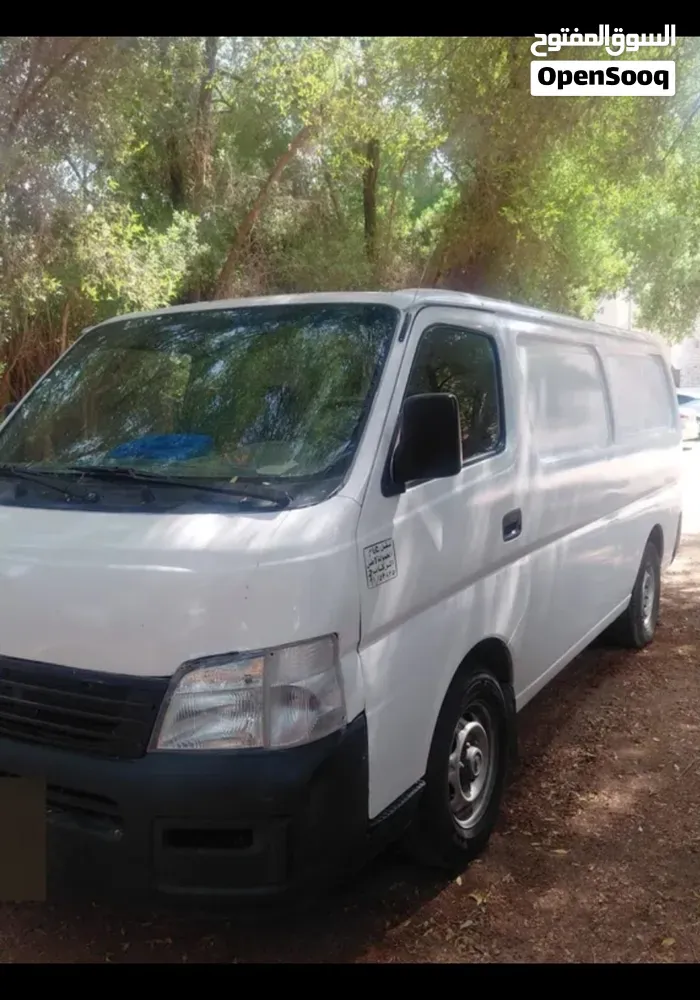 Nissan Urvan 2007 photo 2