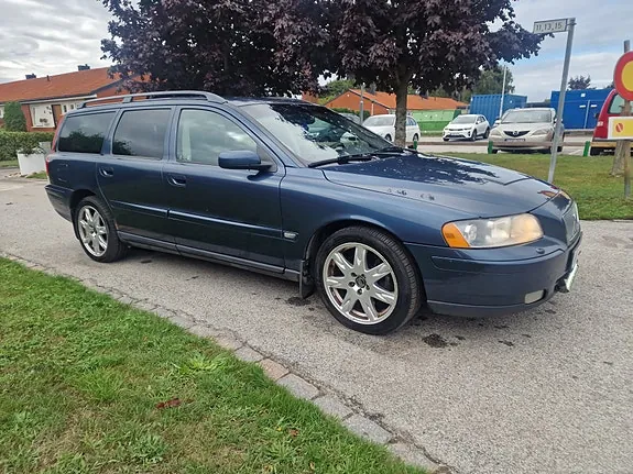 Volvo V70 2005 photo 2
