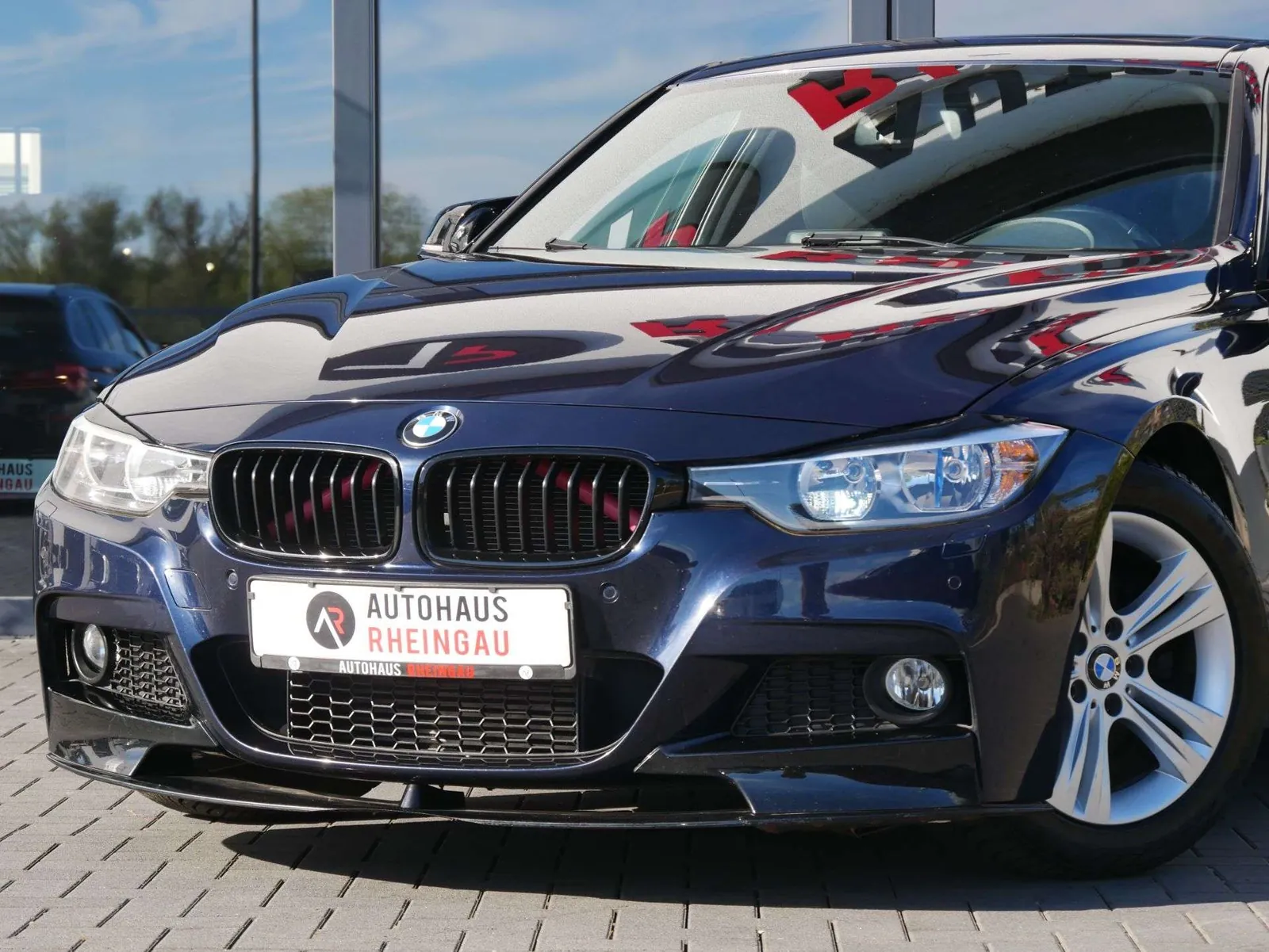 BMW 325 2015 photo 2