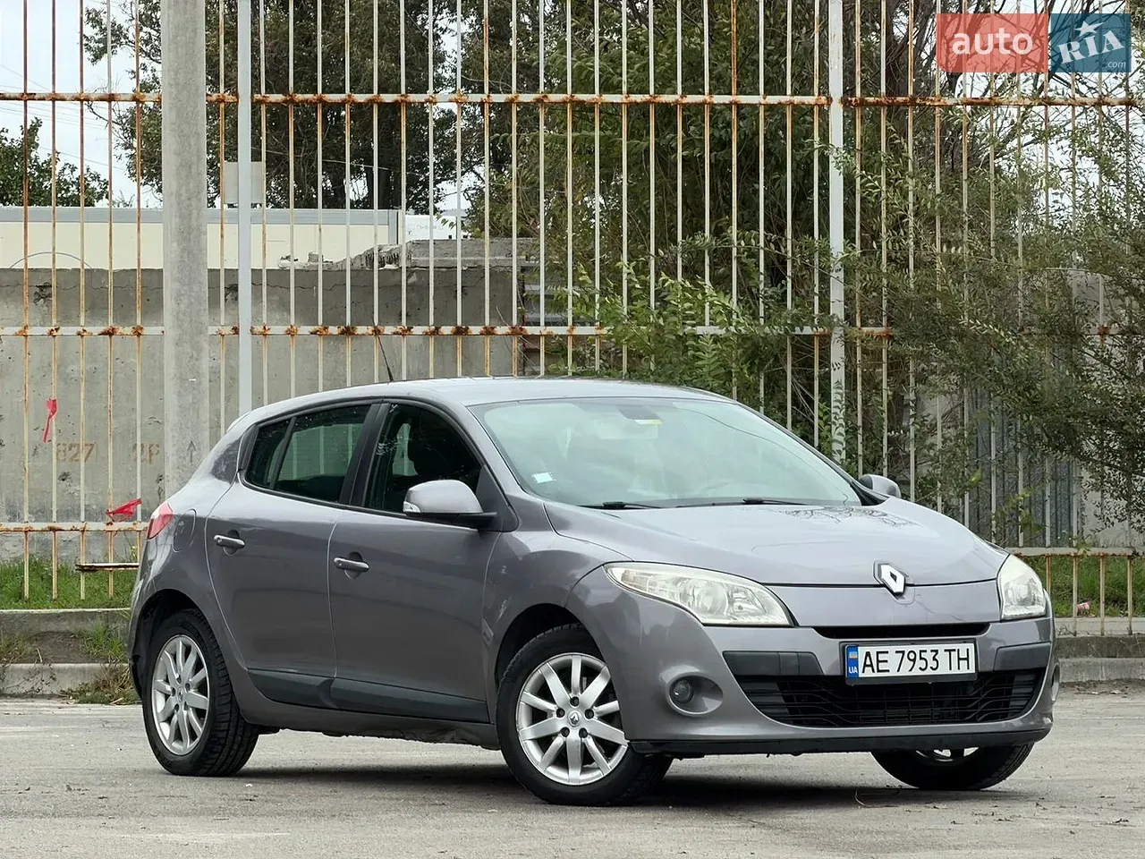 Renault Megane 2010 photo 2