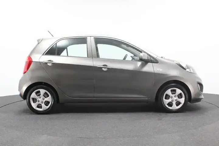 Kia Picanto 2012 photo 3