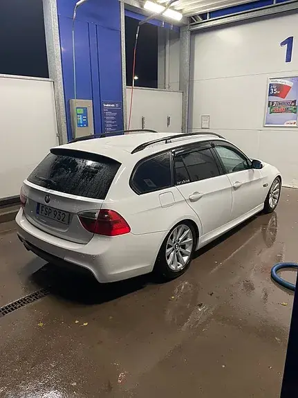 BMW 325D 2007 photo 2