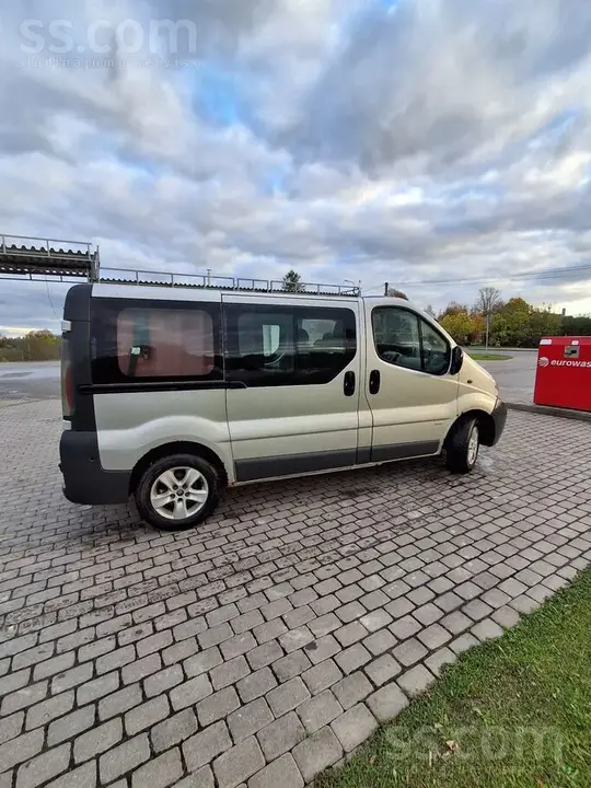 Opel Vivaro 2002 photo 5