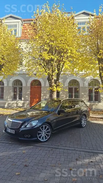 Mercedes-Benz E350 2009 photo 3