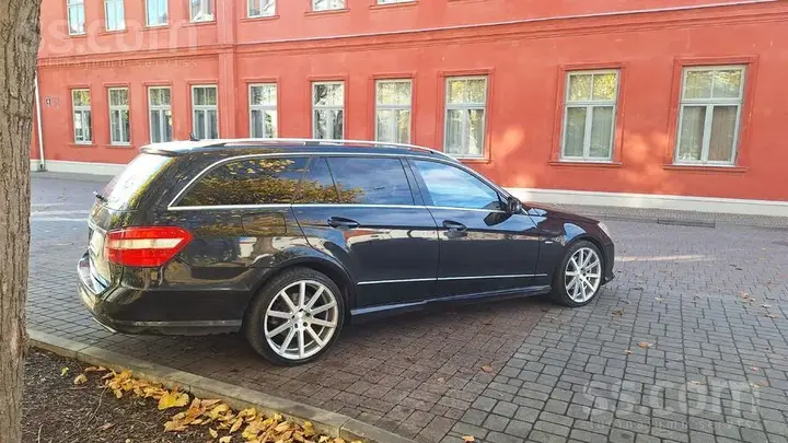 Mercedes-Benz E350 2009 photo 5